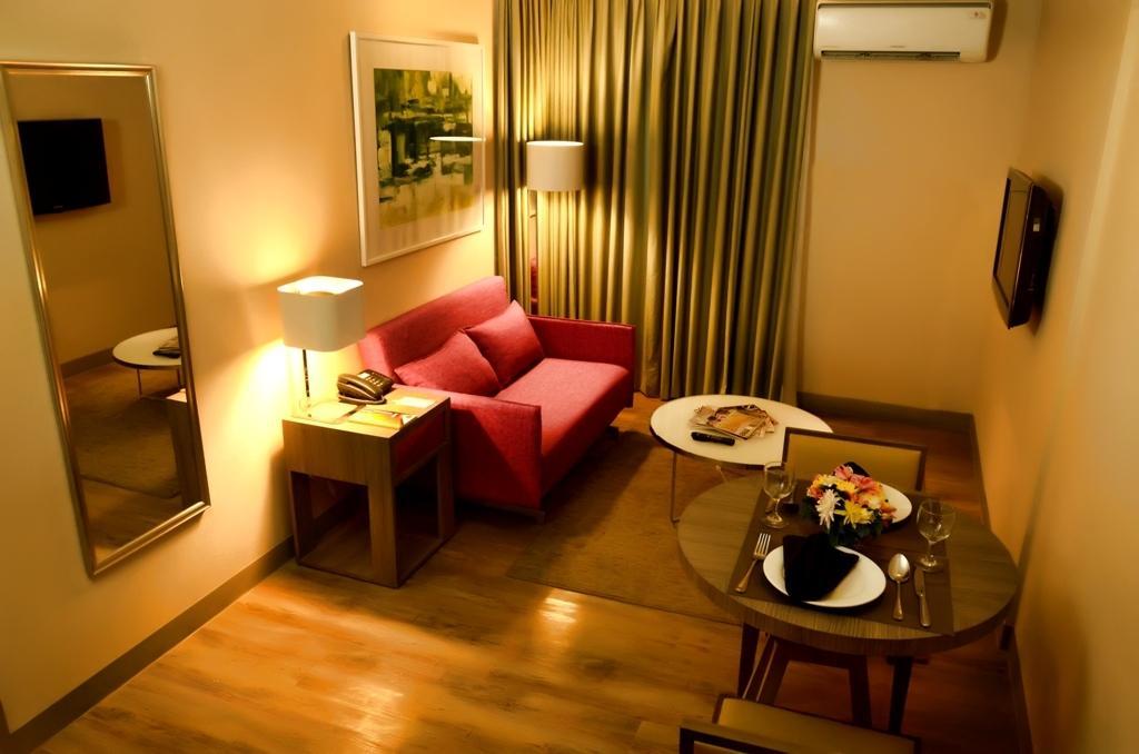 Best Western Antel Spa Hotel Suites Makati City Pokoj fotografie